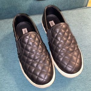 Steve Madden Slip Ons